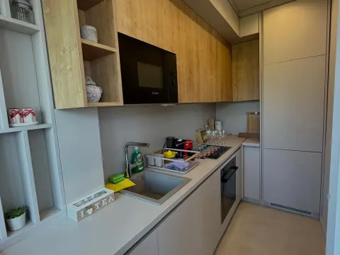 Izdavanje, jednosoban stan, 45m², Centar, Tivat - image 7