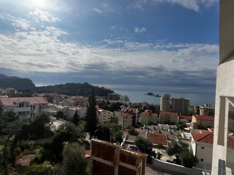 Prodaja, jednosoban stan, 46m², Petrovac, Budva - image 1