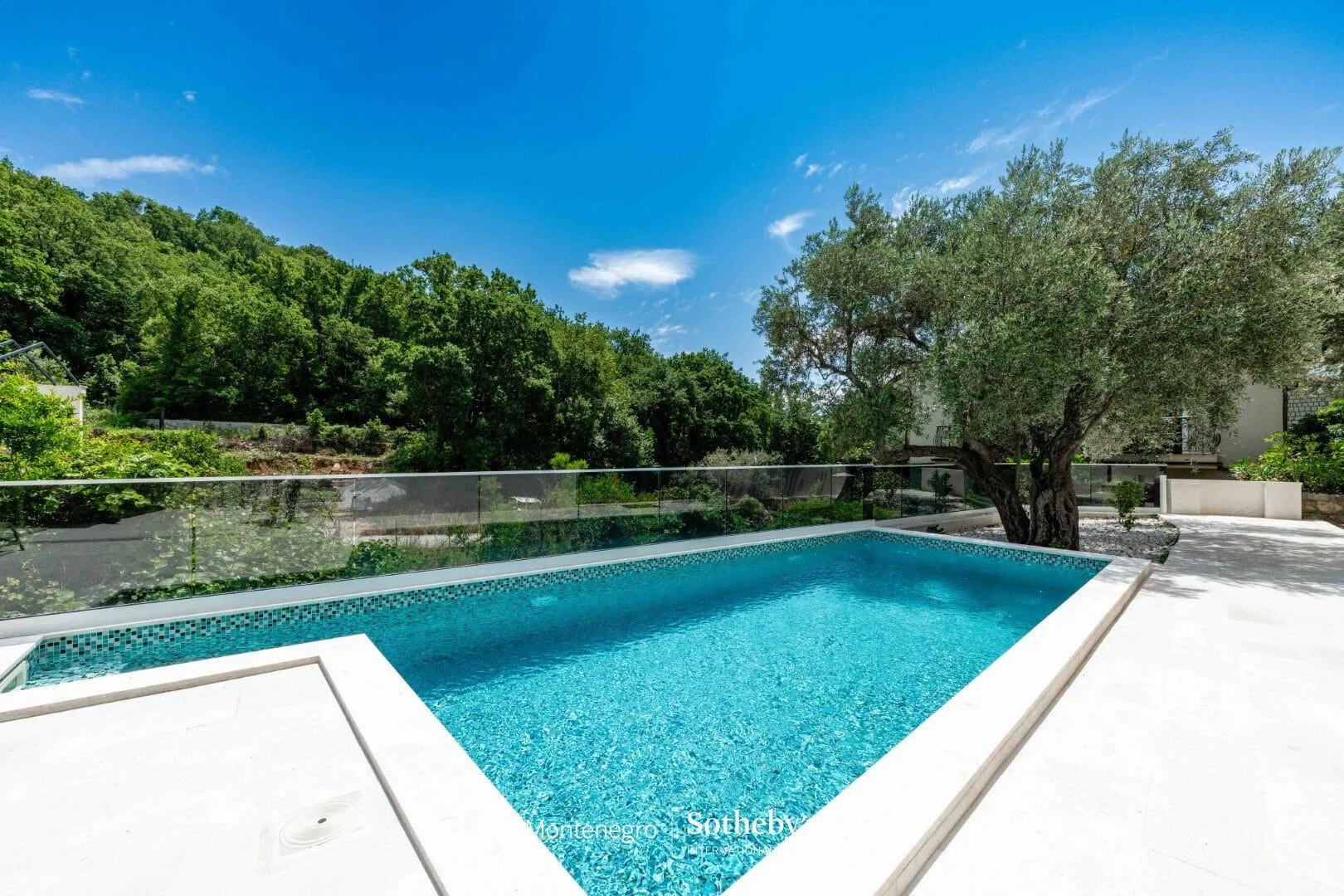 Prodaja, kuća, 261m², Rijeka Reževići, Budva