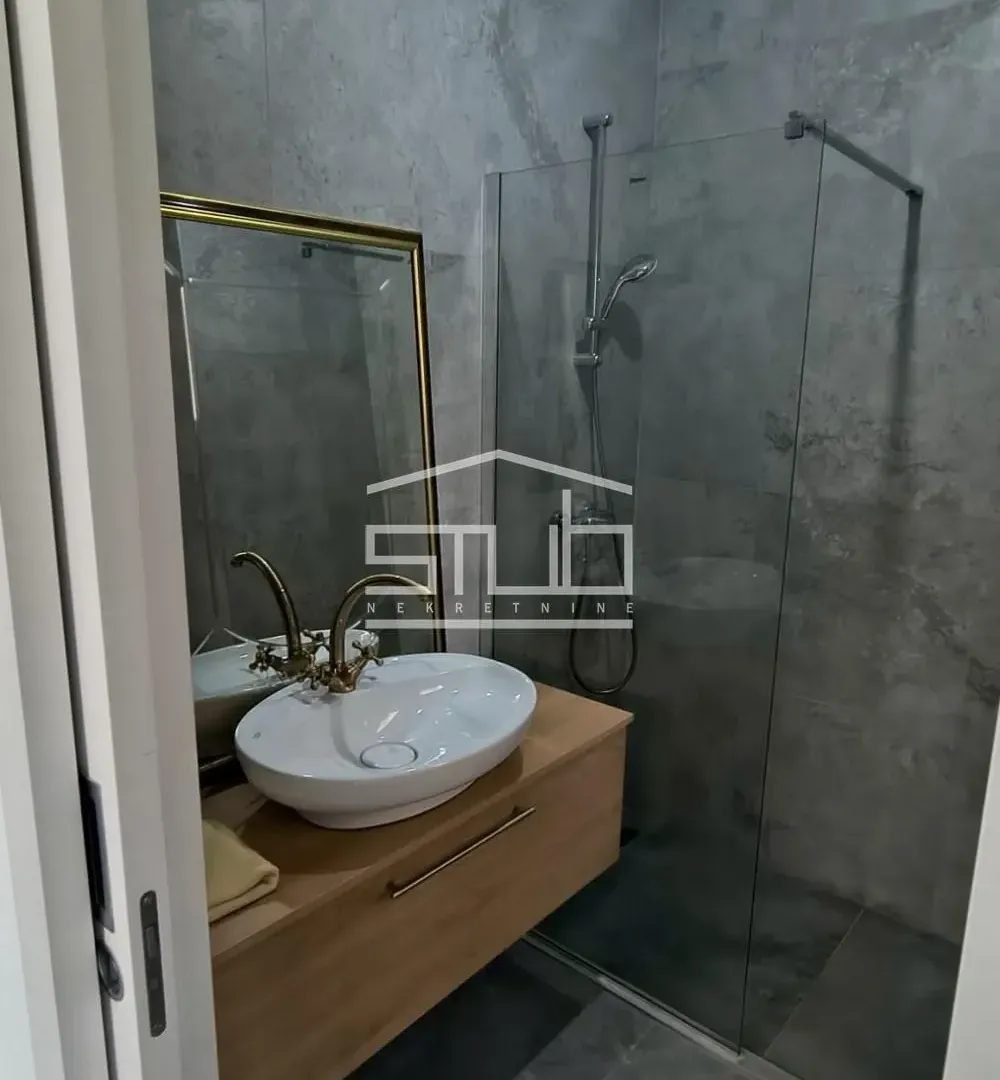 Sale, two bedroom apartment, 59m², Stari Grad, Beograd
