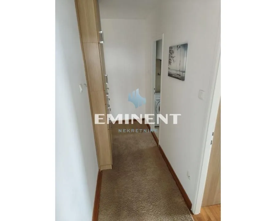 Rent, three bedroom apartment, 72m², Novi Beograd Sve Podlokacije, Beograd