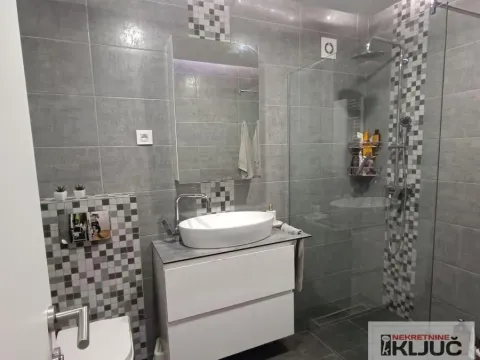 Prodaja, četvorosoban stan, 90m², Telep, Novi Sad Sve Podlokacije - image 17