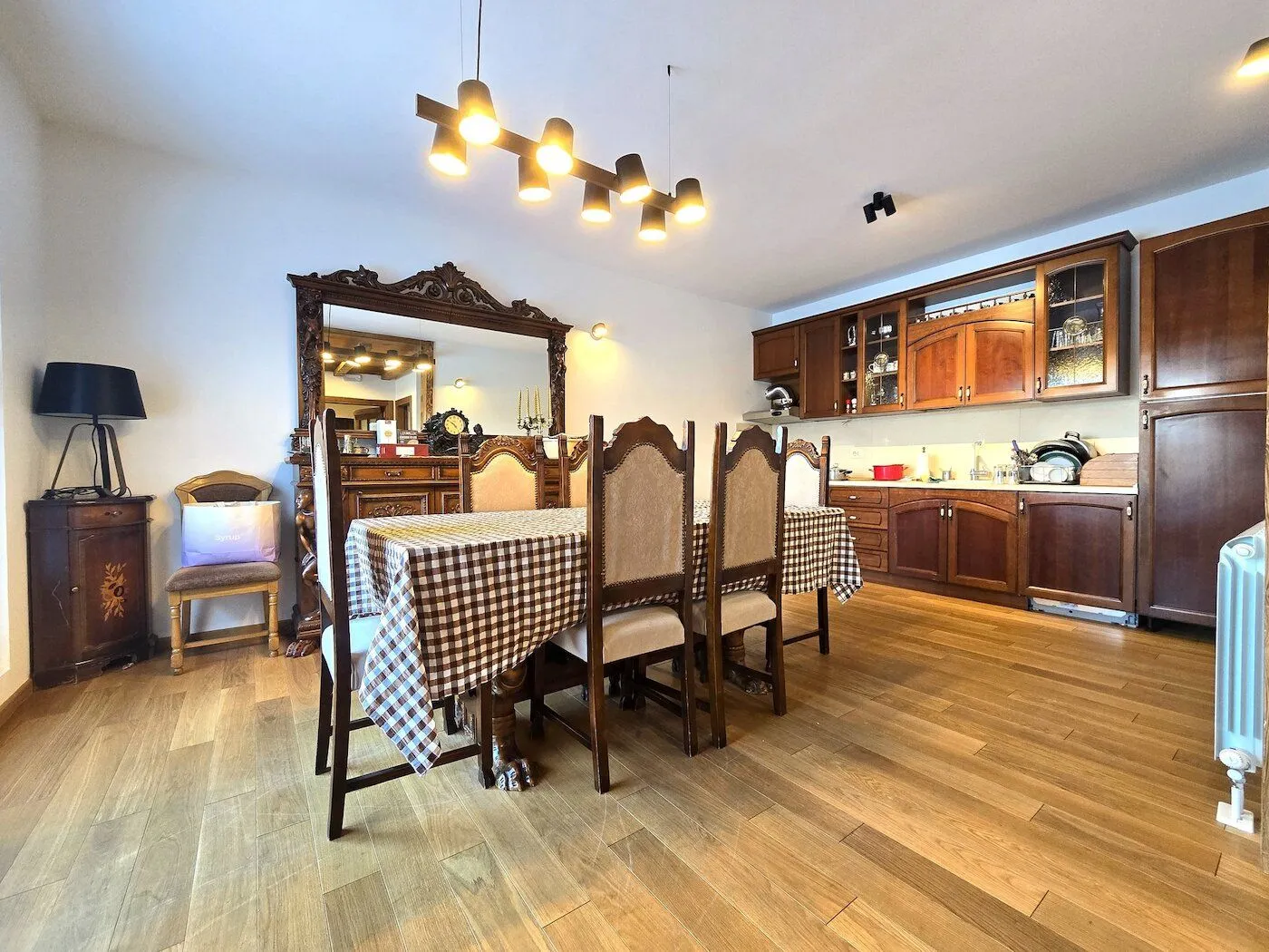 Sale, house, 204m², Podgorica, Crna Gora