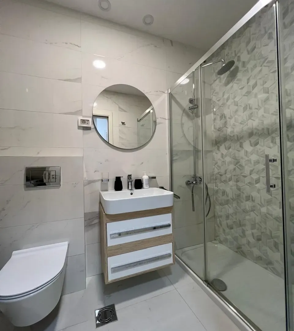 Prodaja, jednosoban stan, 49m², Central Point, Podgorica