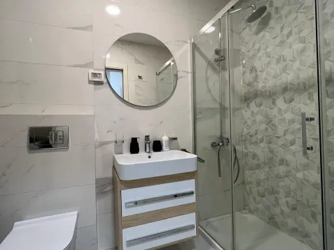 Prodaja, jednosoban stan, 49m², Central Point, Podgorica - image 11