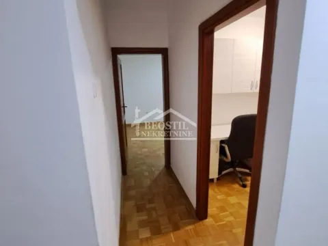 Prodaja, trosoban stan, 74m², Novi Beograd Blok 72, Novi Beograd Sve Podlokacije - image 9