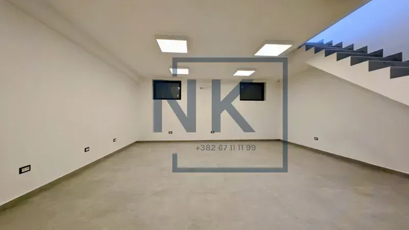Rent, office space, 95m², City Kvart, Podgorica