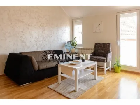 Izdavanje, stan, 37m², Palilula Sve Podlokacije, Beograd - image 2