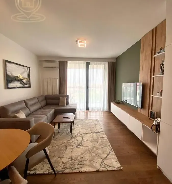 Izdavanje, dvosoban stan, 56m², Bulevar, Niš