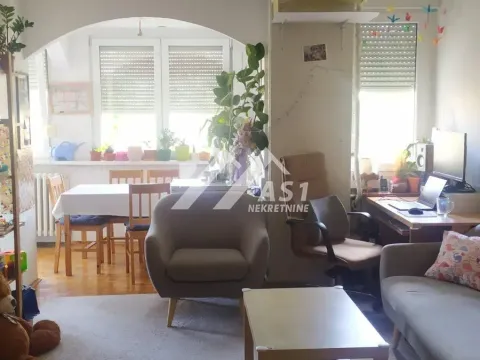 Rent, three bedroom apartment, 62m², Socijalno, Novi Sad Sve Podlokacije