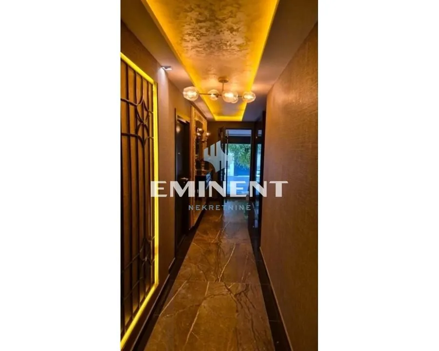 Rent, apartment, 38m², Čubura, Beograd