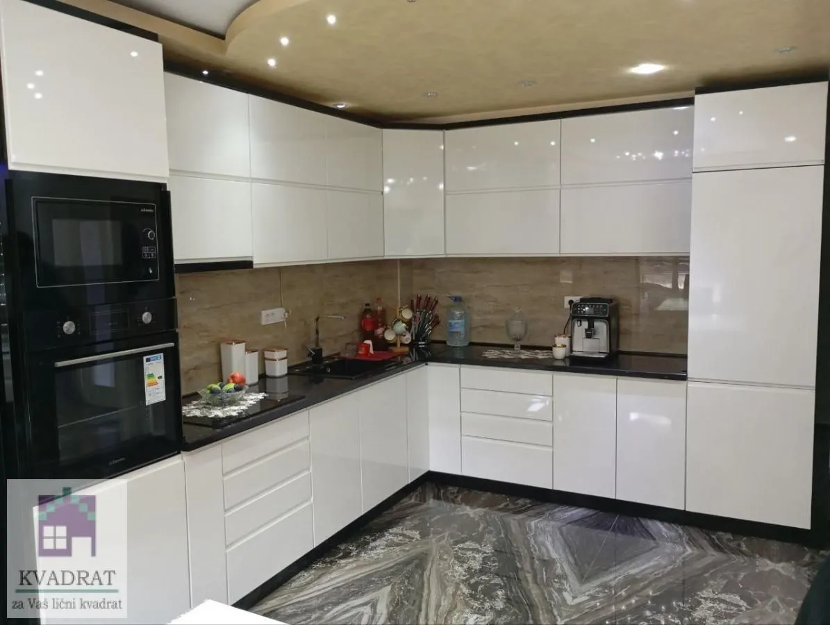 Sale, house, 216m², Zvečka, Obrenovac