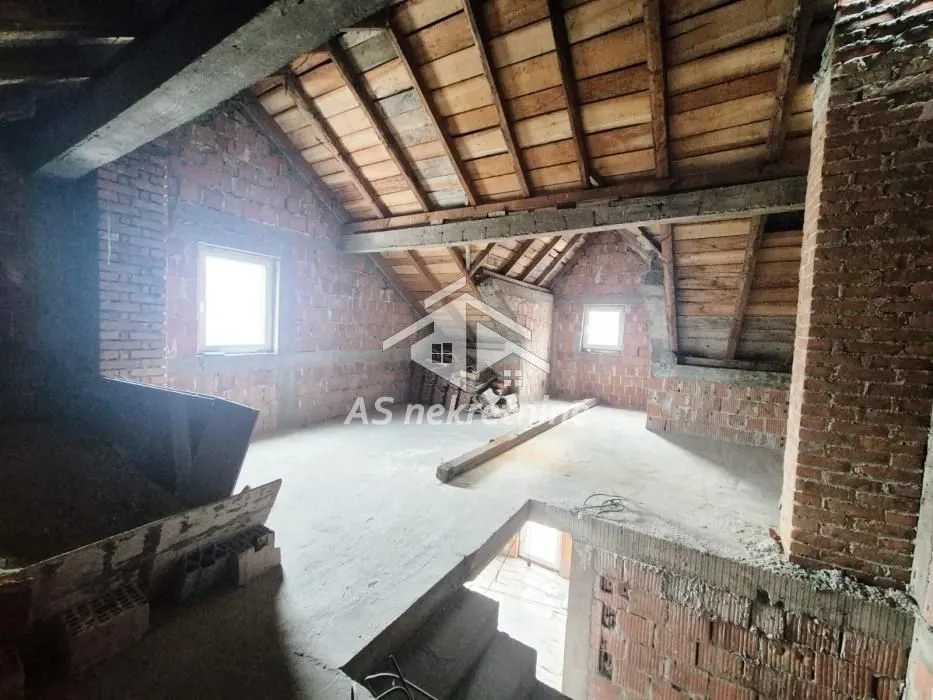 Sale, three bedroom apartment, 100m², Zemun Sve Podlokacije, Beograd