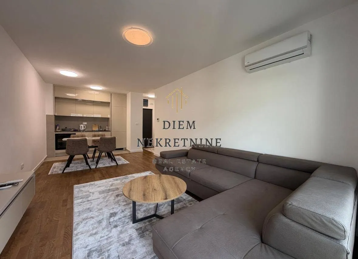 Izdavanje, jednosoban stan, 50m², Ilino, Bar