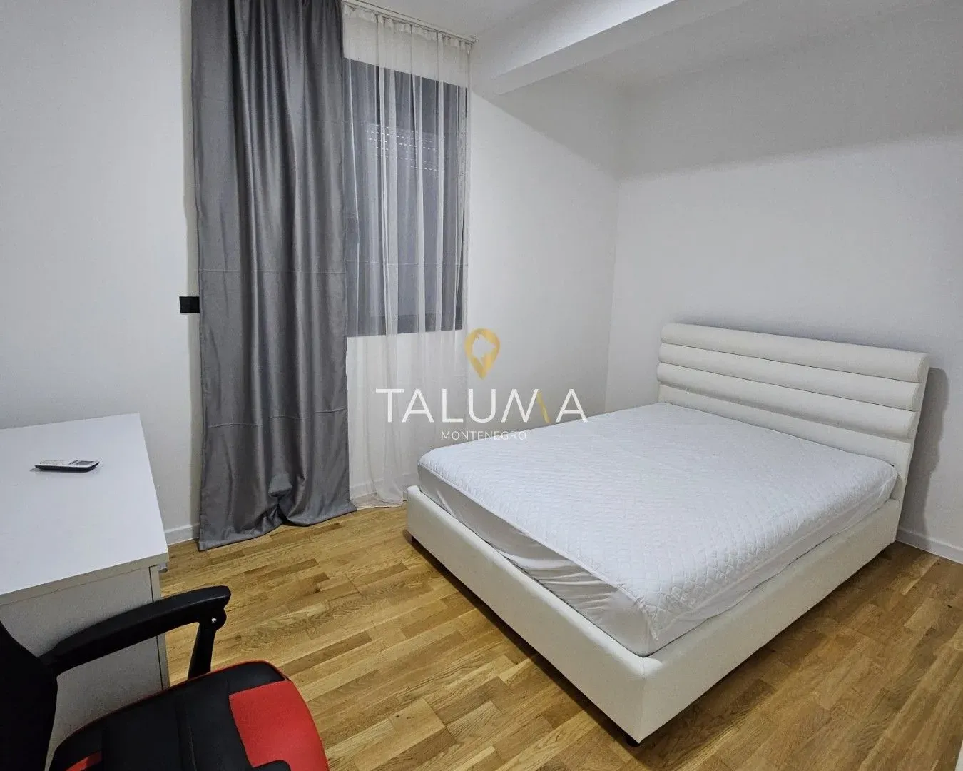 Rent, two bedroom apartment, 100m², Blok 9, Podgorica