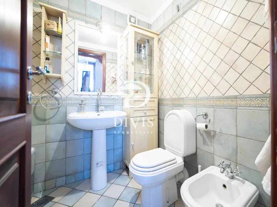 Sale, four bedroom apartment, 192m², Stari Grad, Beograd