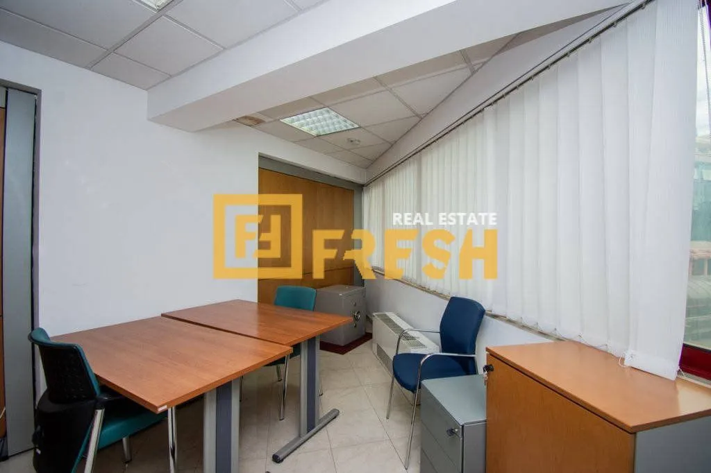 Rent, office space, 412m², Preko Morače, Podgorica