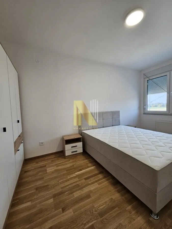 Izdavanje, trosoban stan, 63m², Avijatičarsko naselje, Novi Sad Sve Podlokacije