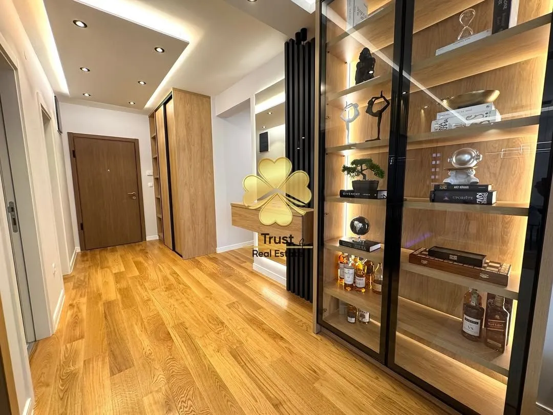 Rent, three bedroom apartment, 100m², Central Point, Podgorica