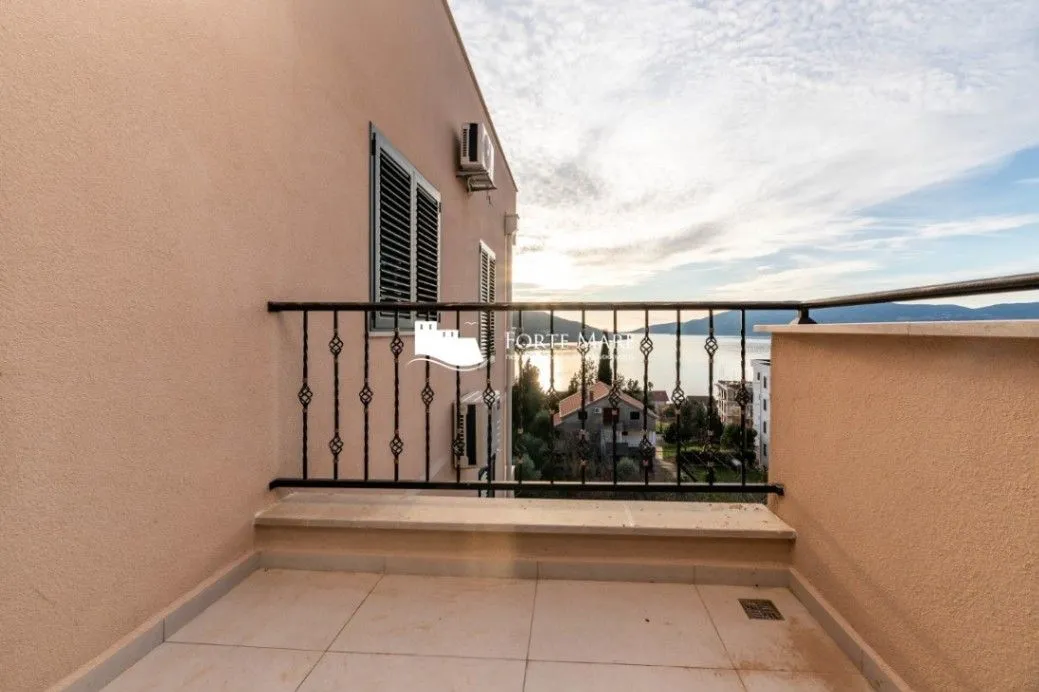 Prodaja, jednosoban stan, 38m², Kumbor, Herceg Novi