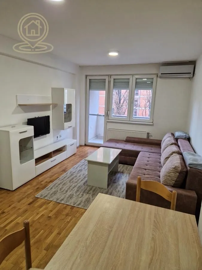 Rent, two bedroom apartment, 50m², Bulevar Oslobodjenja, Novi Sad Sve Podlokacije