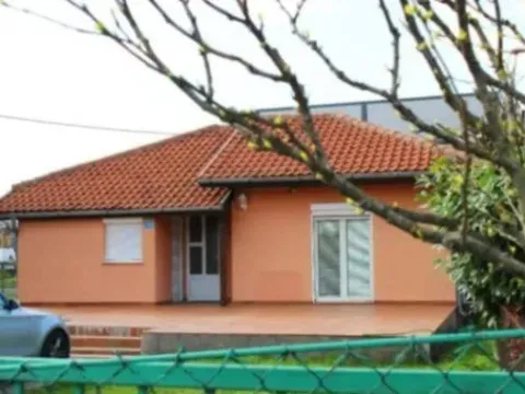 Prodaja, kuća, 77m², Zlatica, Podgorica - image 4