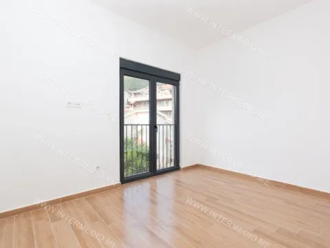 Prodaja, jednosoban stan, 43m², Đenovići, Herceg Novi - image 4