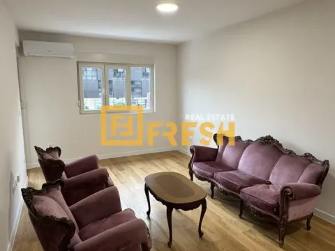 Izdavanje, jednosoban stan, 49m², City Kvart, Podgorica - image 2