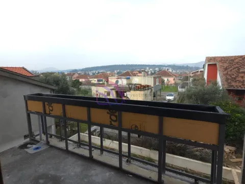 Prodaja, jednosoban stan, 42m², Stari Aerodrom, Podgorica - image 10