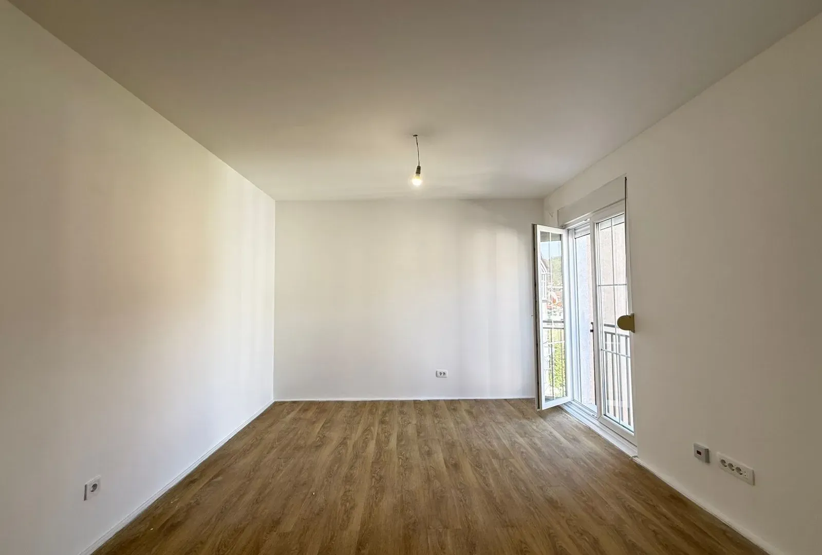 Prodaja, garsonjera, 24m², Gruda, Cetinje