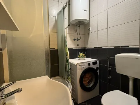 Prodaja, jednosoban stan, 48m², Zabjelo, Podgorica - image 11