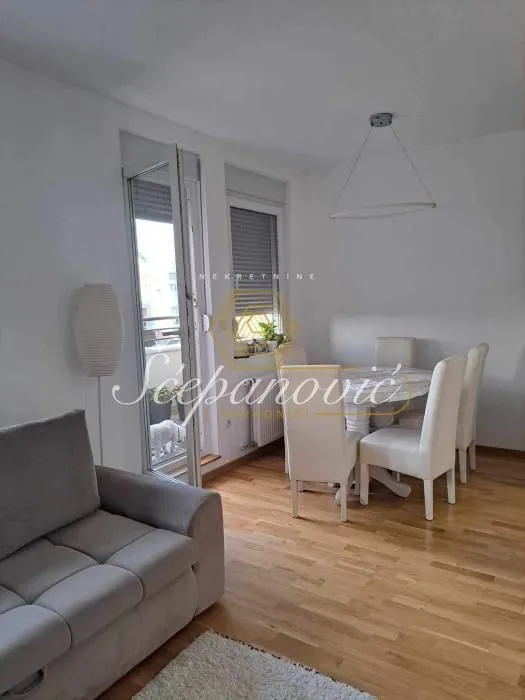 Sale, three bedroom apartment, 83m², Bulevar patrijarha Pavla, Novi Sad Sve Podlokacije