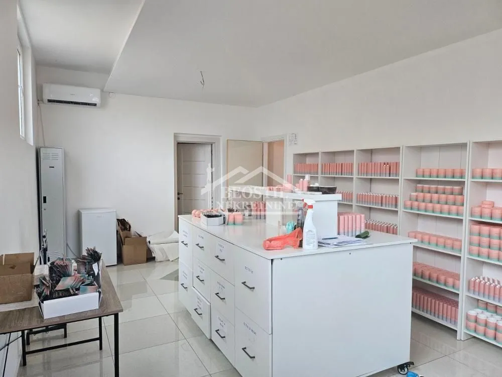 Sale, office space, 137m², Višnjica, Palilula Sve Podlokacije