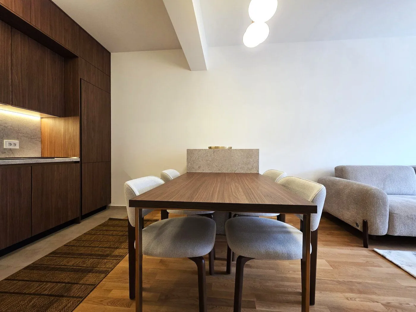 Rent, apartment, 82m², Stari Aerodrom, Podgorica