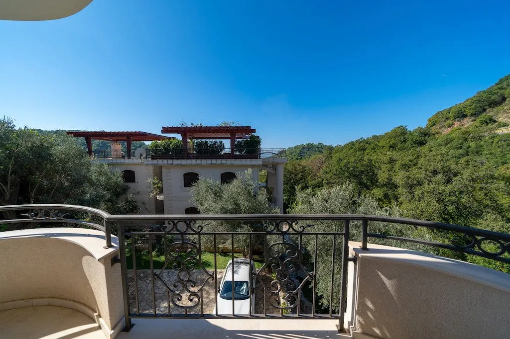 Sale, apartment, 86m², Petrovac, Budva