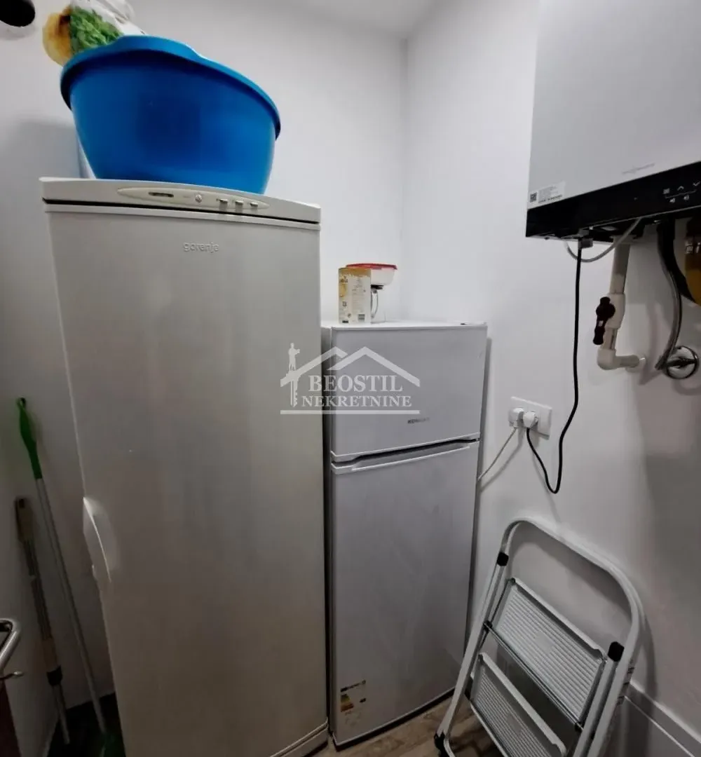 Prodaja, dvosoban stan, 66m², Centar, Stara Pazova