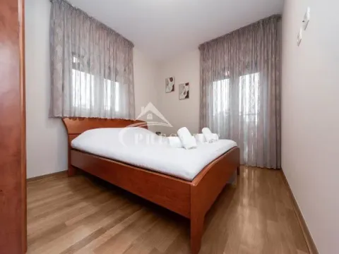 Izdavanje, dvosoban stan, 56m², Preko Morače, Podgorica - image 3