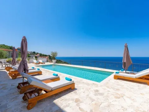 Izdavanje, kuća, 374m², Budva, Crna Gora - image 11