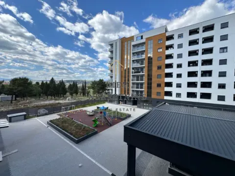 Rent, one bedroom apartment, 43m², Stari Aerodrom, Podgorica - image 12