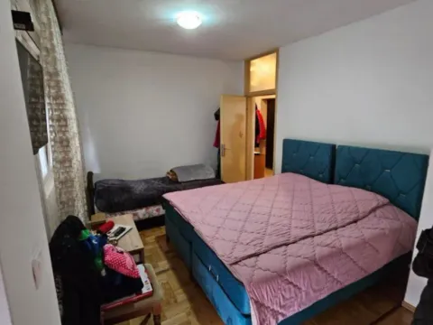 Sale, one bedroom apartment, 55m², Blok 9, Podgorica - image 11