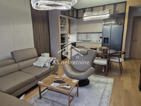 Izdavanje, trosoban stan, 76m², Savski Venac, Beograd - image 4