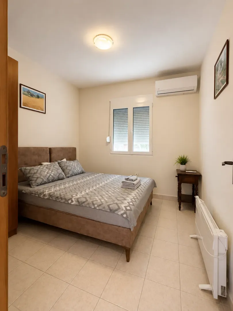 Prodaja, trosoban stan, 80m², Radovići, Tivat