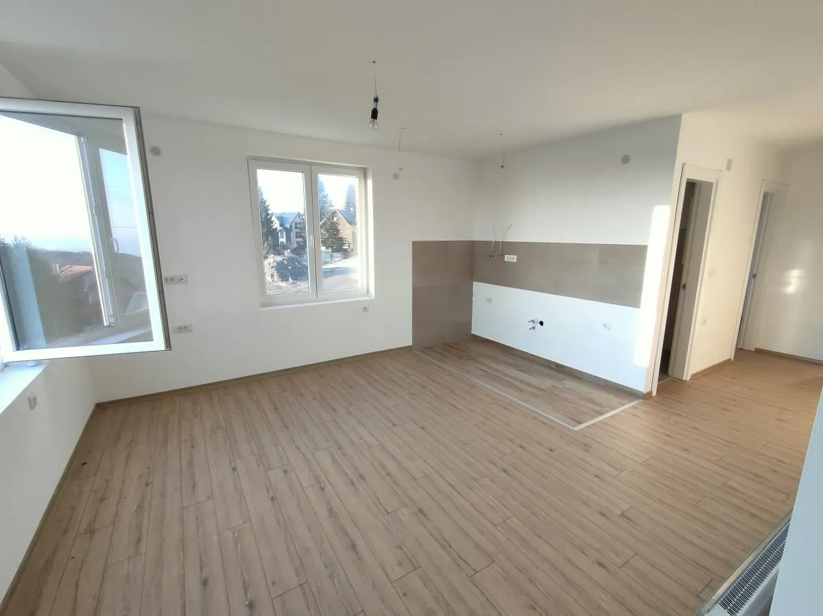 Prodaja, dvosoban stan, 39m², Kraljevi Čardaci, Kopaonik