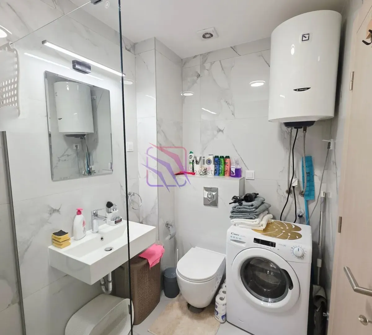 Izdavanje, dvosoban stan, 60m², Podgorica, Crna Gora