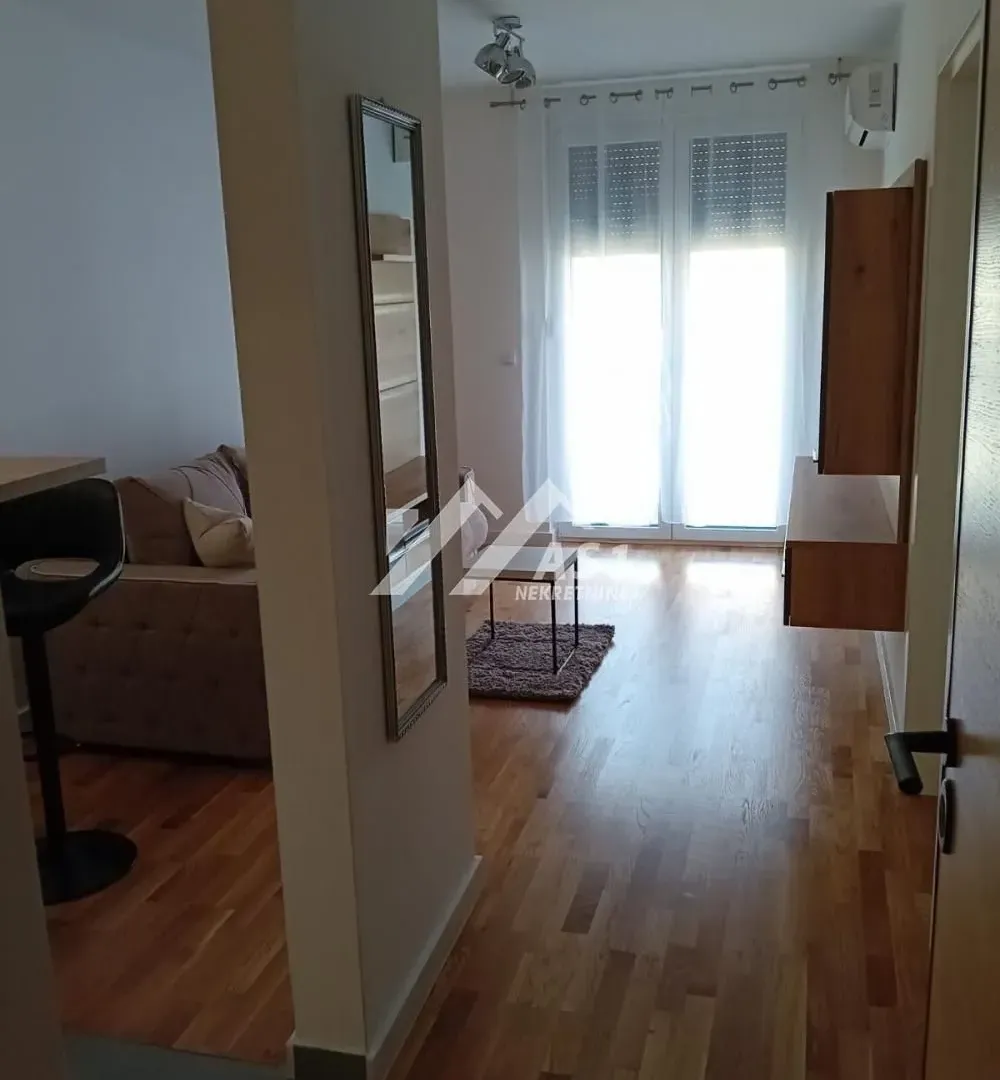 Rent, one bedroom apartment, 34m², Podbara, Novi Sad Sve Podlokacije