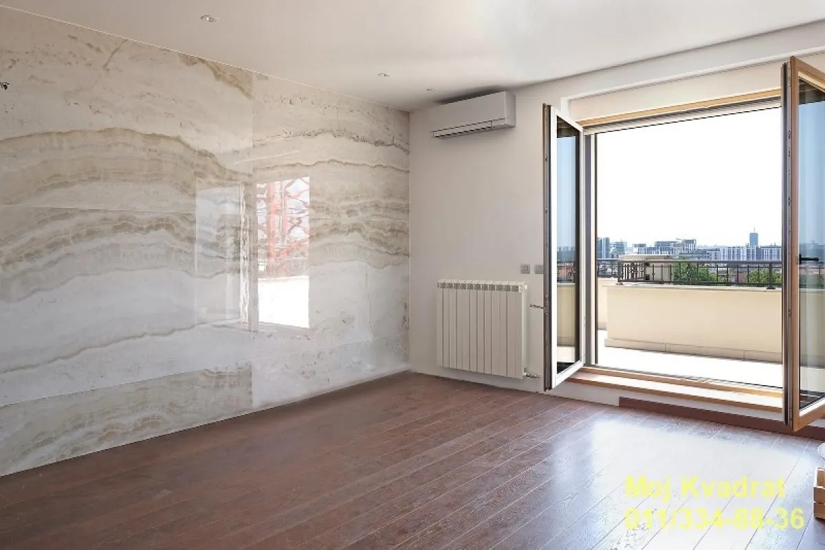 Prodaja, četvorosoban stan, 133m², Savski Venac, Beograd