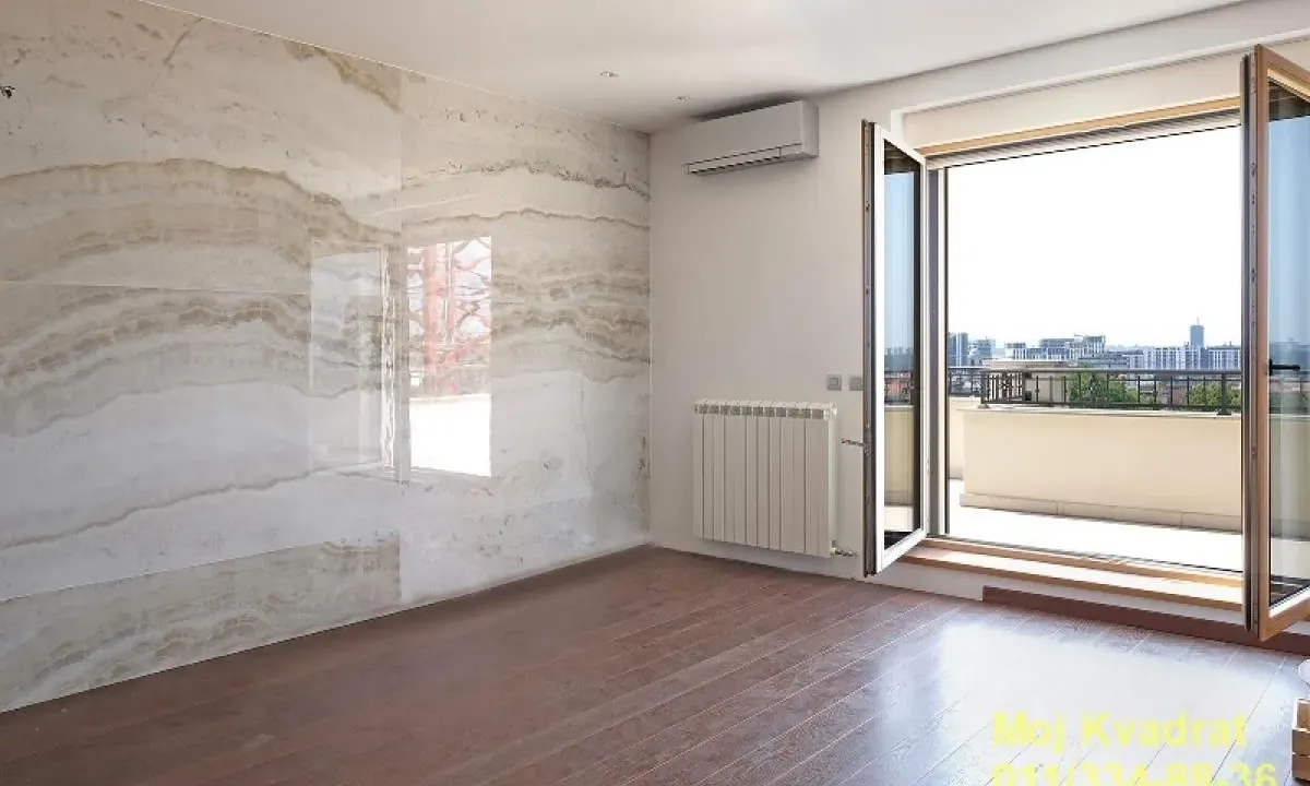 Prodaja, četvorosoban stan, 133m², Savski Venac, Beograd