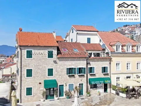 Prodaja, kuća, 131m², Centar, Herceg Novi - image 1