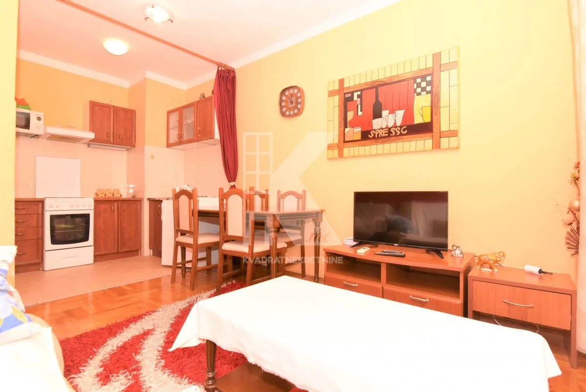 Rent, one bedroom apartment, 40m², Stari Aerodrom, Podgorica