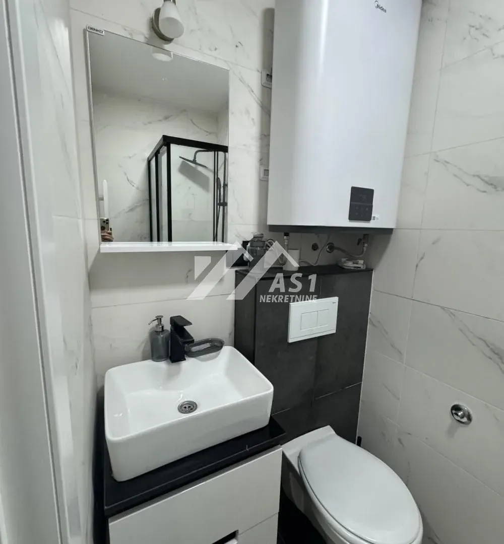 Prodaja, jednosoban stan, 38m², Podbara, Novi Sad Sve Podlokacije